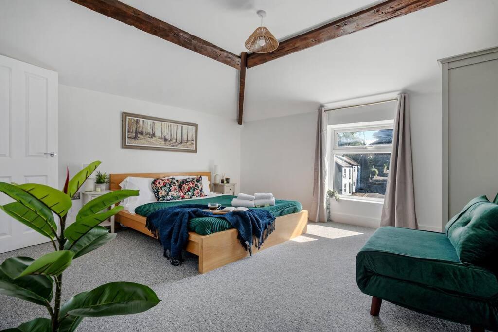 Ferienhaus Hulley House By Yourstays - Superb House Near Hurdsfield Business Park, Perfect For Astrazenica!